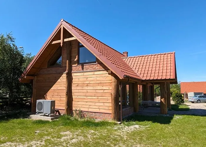 Willa Dom Pod Modrzewiem *